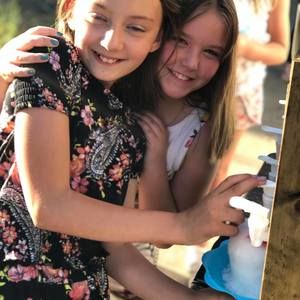 Meet your Posher, Olivia